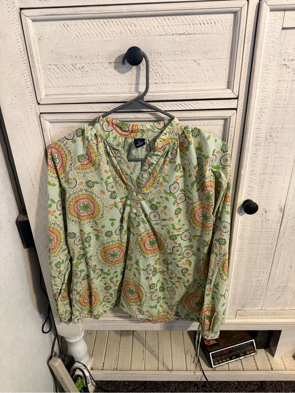 GAP Light Green Floral-Print Long Sleeve Blouse
